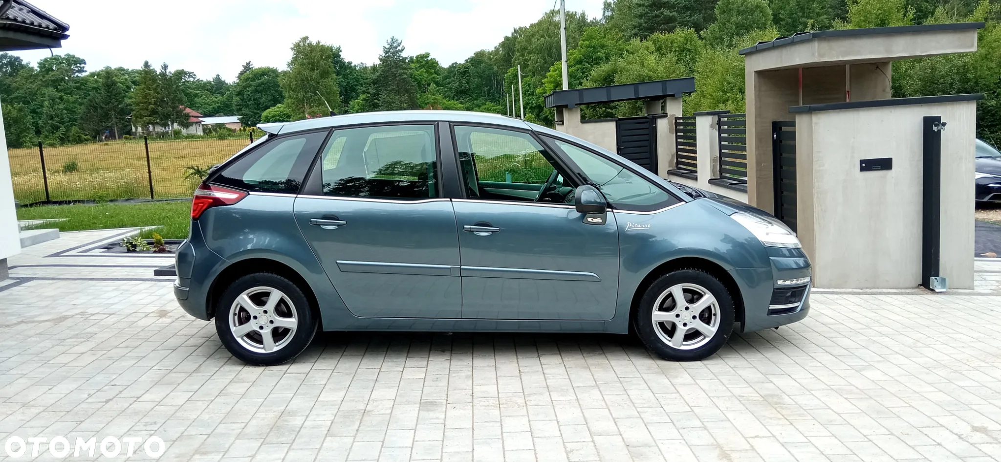 Citroën C4 Picasso - 11