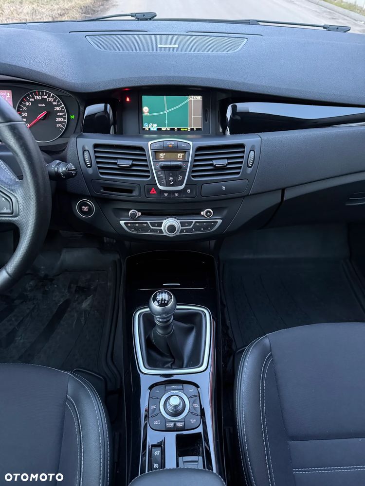 Renault Laguna dCi 150 FAP Bose - 16