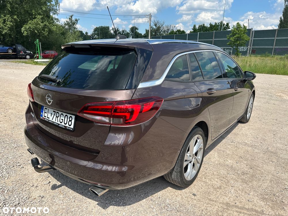 Opel Astra 1.6 Turbo Start/Stop Dynamic - 9