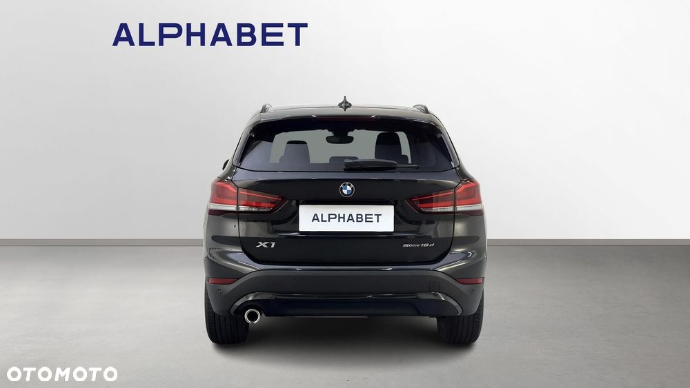 BMW X1 sDrive16d - 6