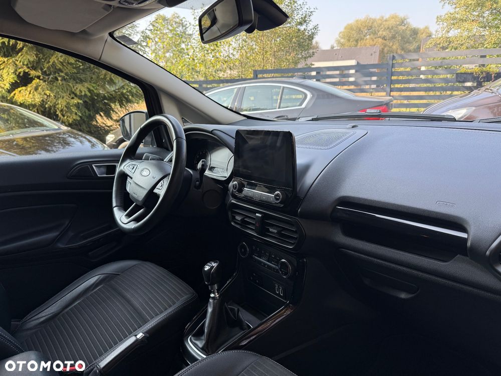 Ford EcoSport - 35
