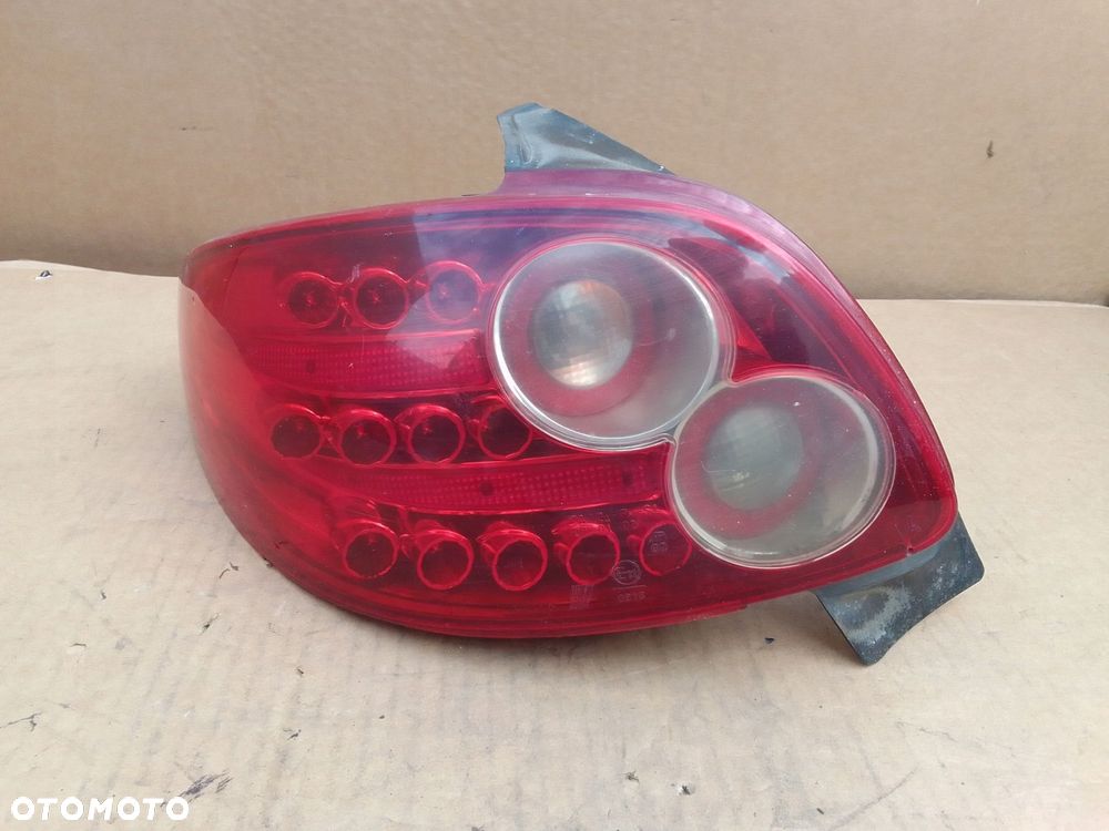 Lampa Lewa Tył Tylna Led Peugeot 206 Cc - 2