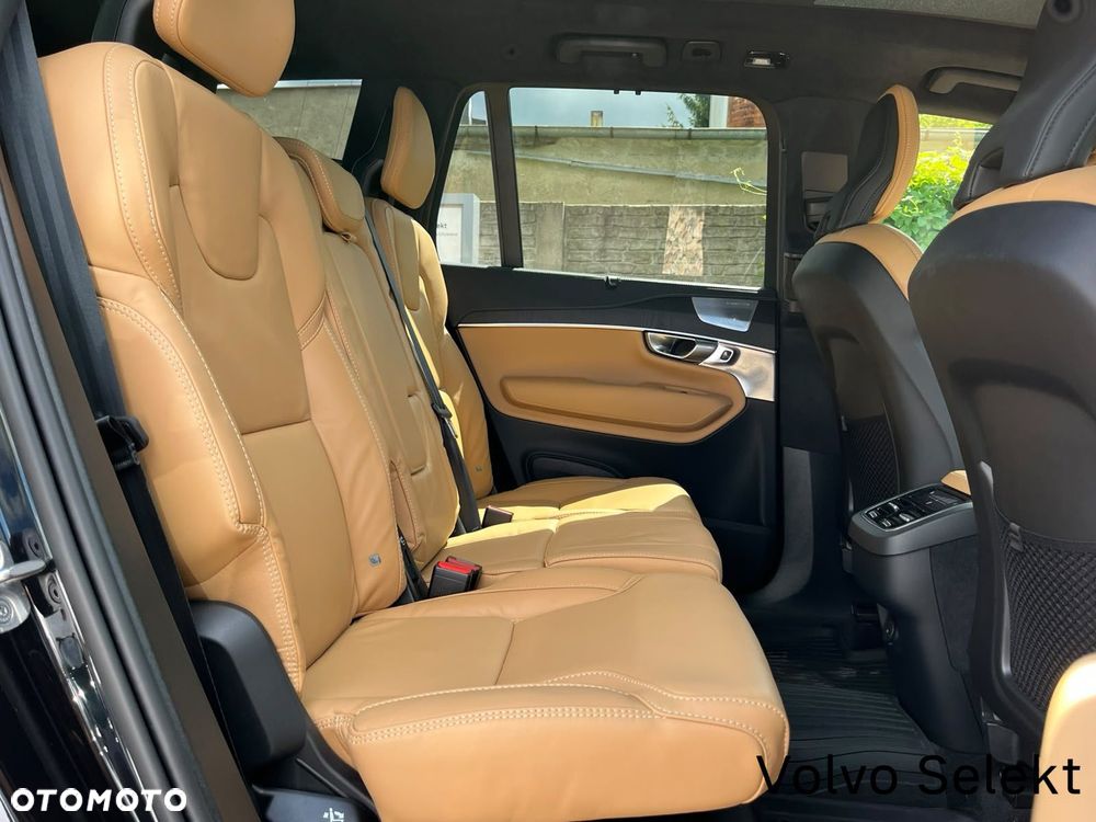 Volvo XC 90 - 18