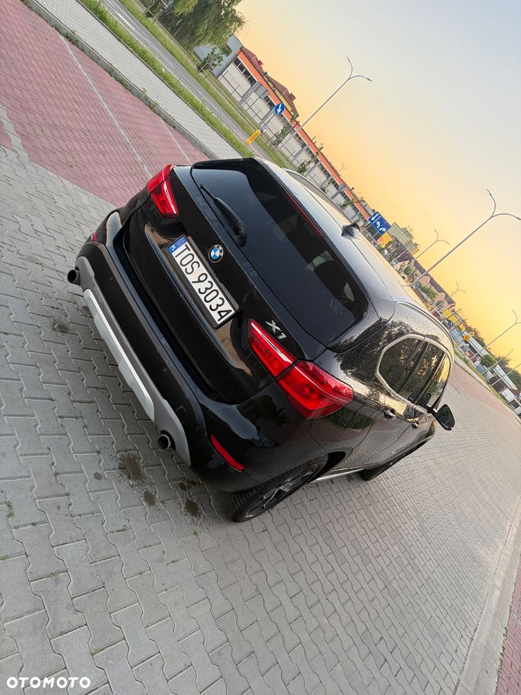 BMW X1 xDrive25i Advantage - 3