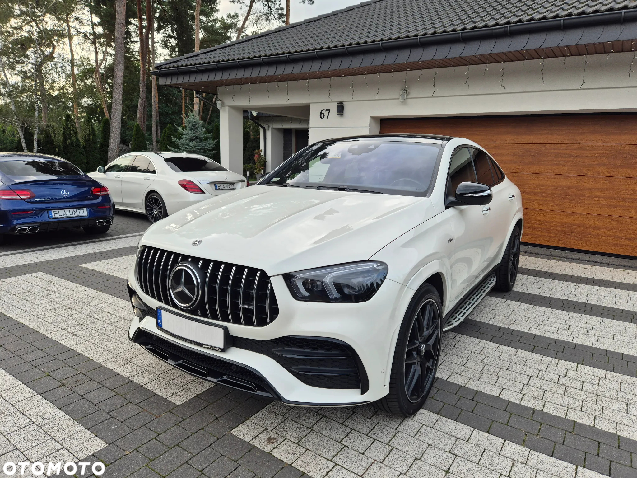 Mercedes-Benz GLE AMG Coupe 53 4-Matic Premium Plus - 3