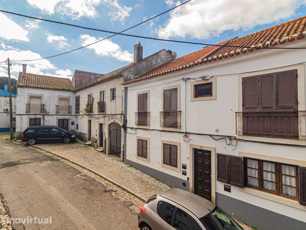 Apartamento T1 na zona histórica de Azeitão - Grande imagem: 3/23
