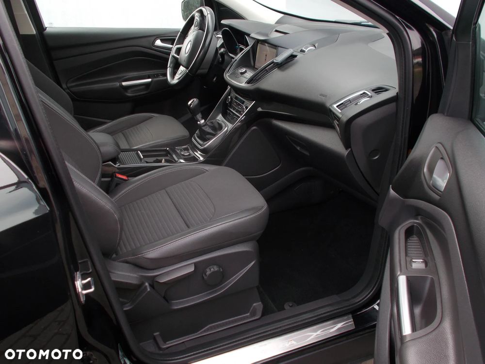 Ford Kuga 2.0 TDCi AWD ST-Line - 6