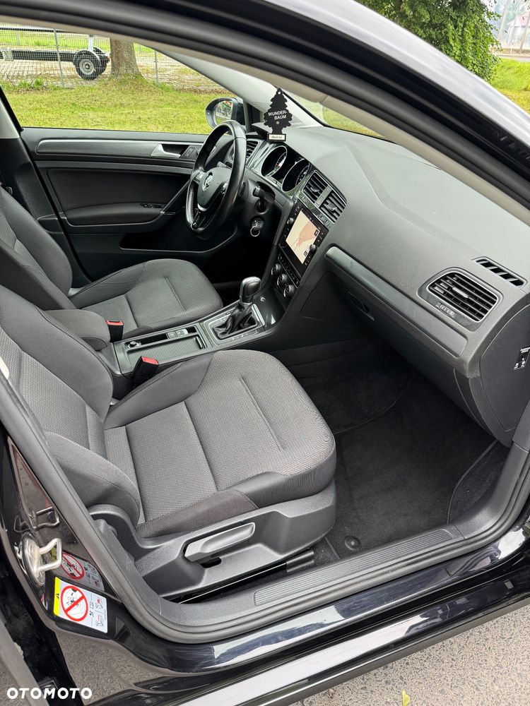 Volkswagen Golf 1.6 TDI DSG Sound - 15