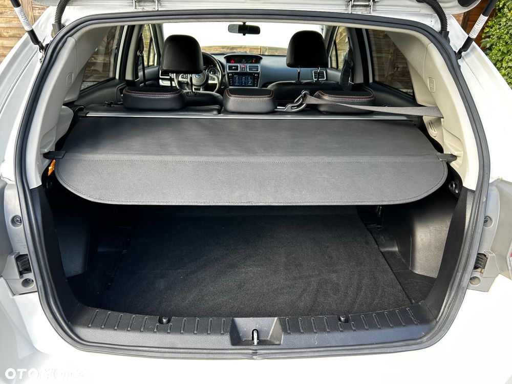 Subaru XV 2.0i Exclusive CVT - 15