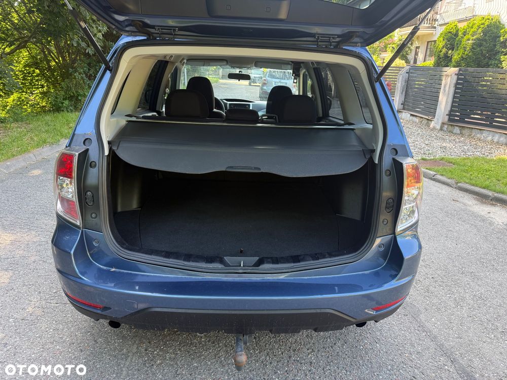 Subaru Forester 2.0X Exclusive - 14