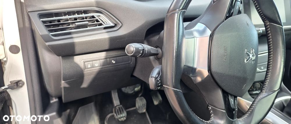 Peugeot 308 1.2 PureTech Style S&S - 10