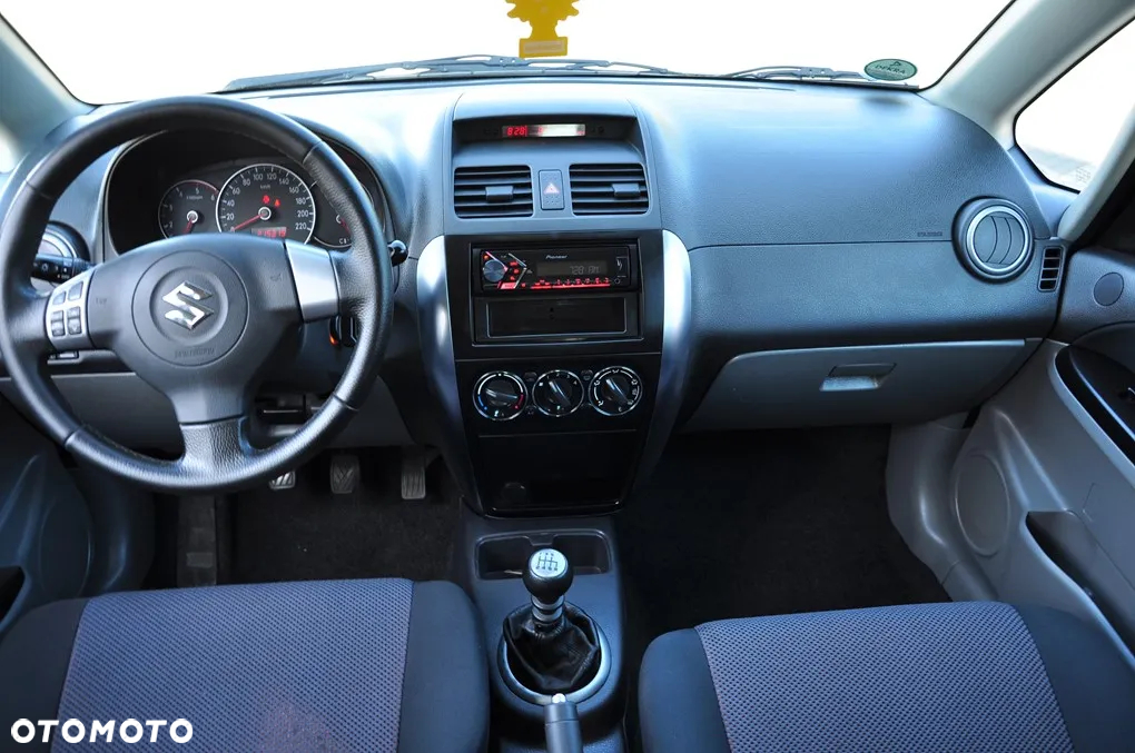 Suzuki SX4 1.9 DDiS DPF 4x2 Comfort - 31