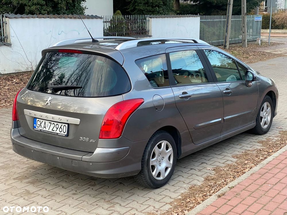 Peugeot 308 1.6 Premium - 3