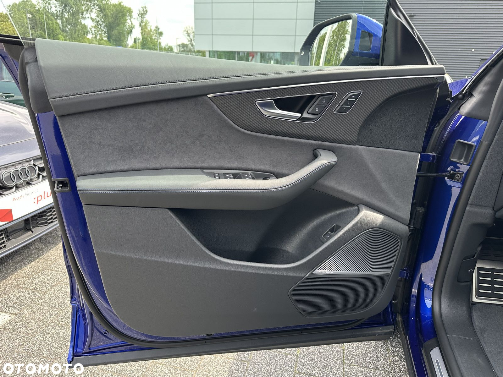 Audi RS Q8 - 12