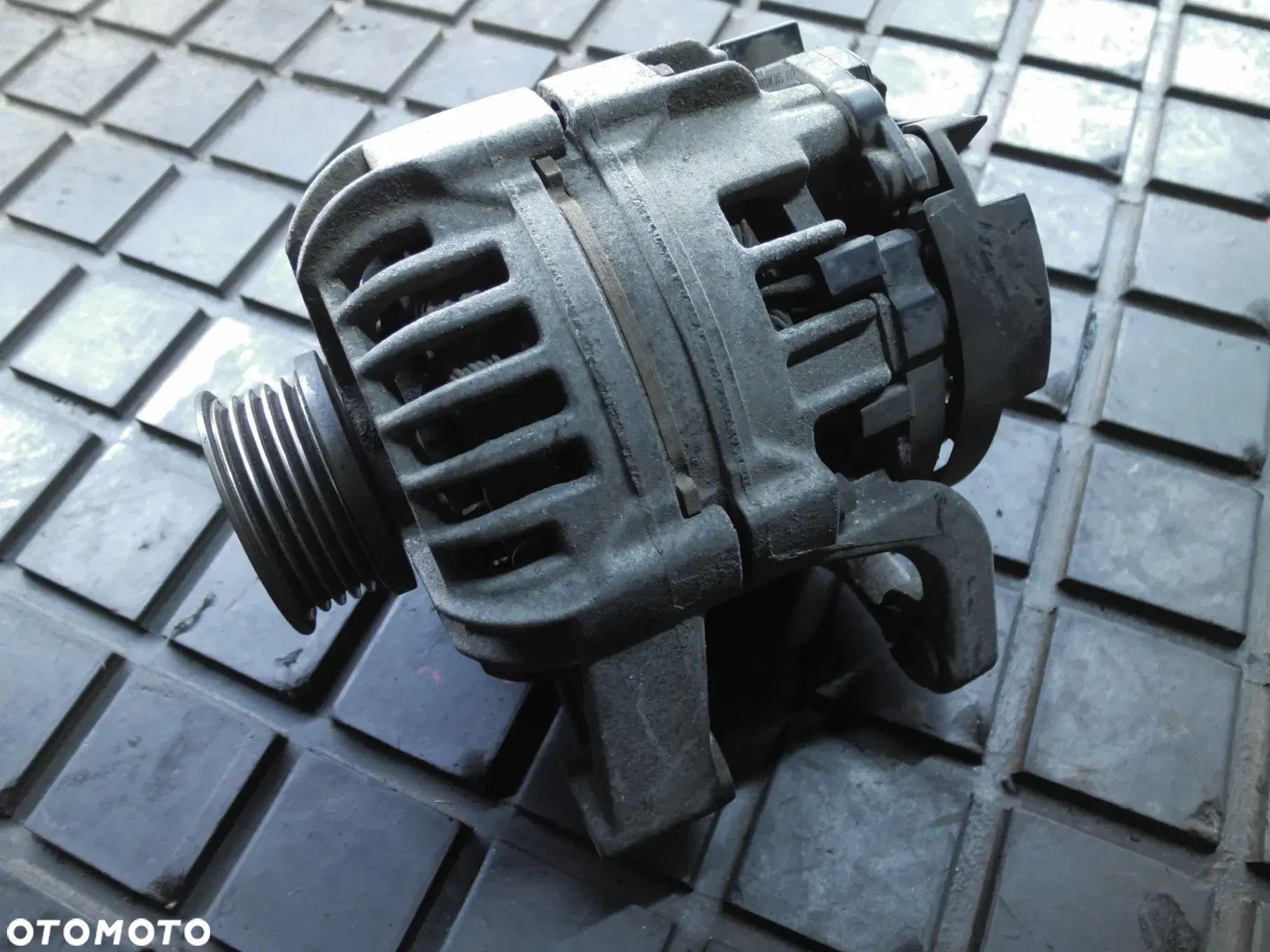 OPEL CORSA C ASTRA G 1.2B ALTERNATOR 0124225001 90589721 BOSCH ORYGINAŁ - 1