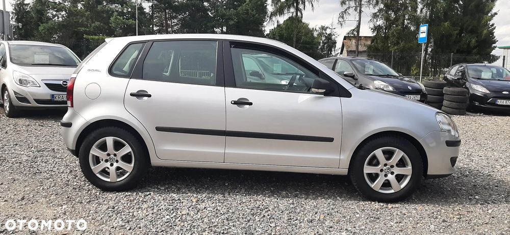 Volkswagen Polo - 13