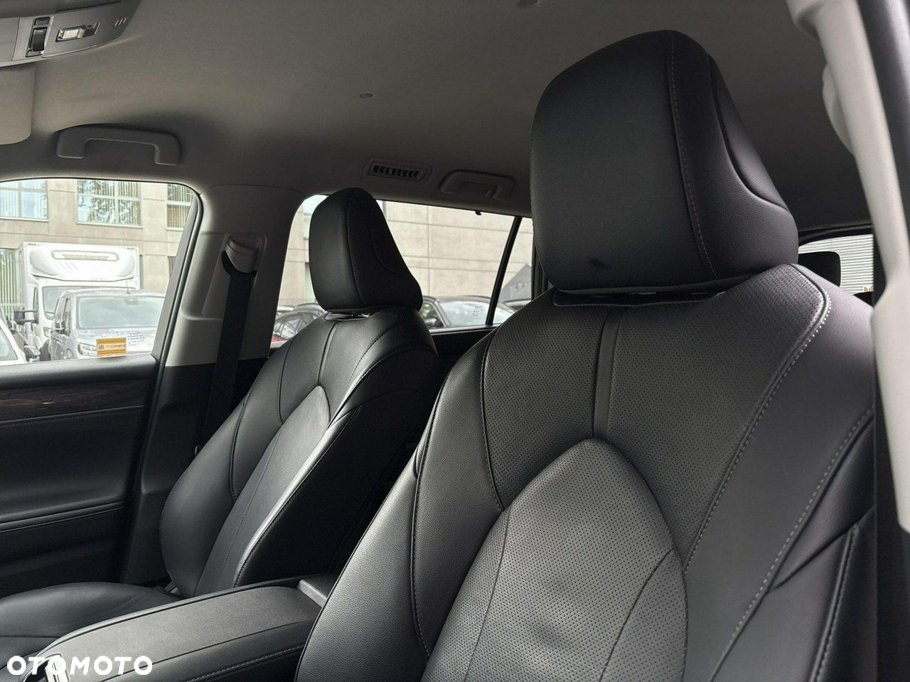 Toyota Highlander - 14