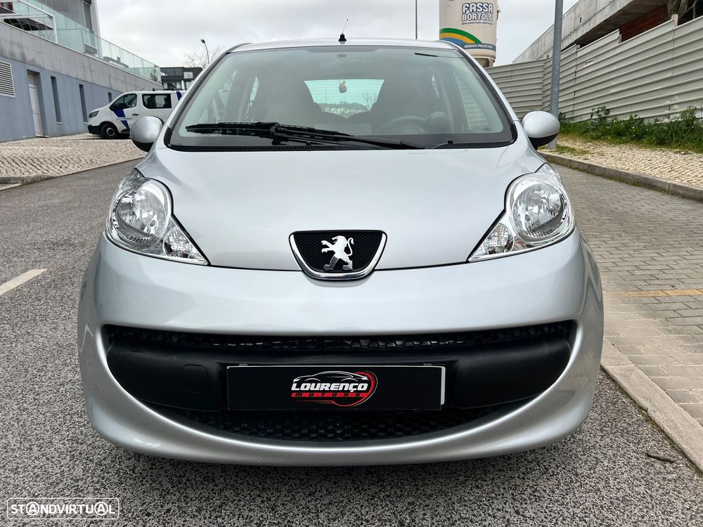 Peugeot 107 1.0 Trendy - 11