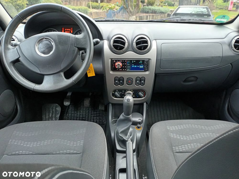 Dacia Sandero Stepway 1.6 - 6