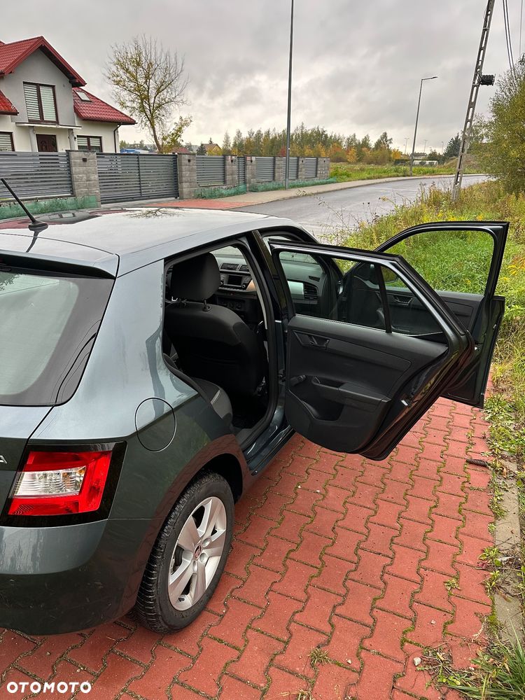 Skoda Fabia 1.0 TSI Ambition DSG - 29