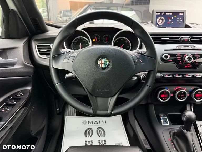 Alfa Romeo Giulietta 2.0 JTDM 20V TCT Speciale - 22