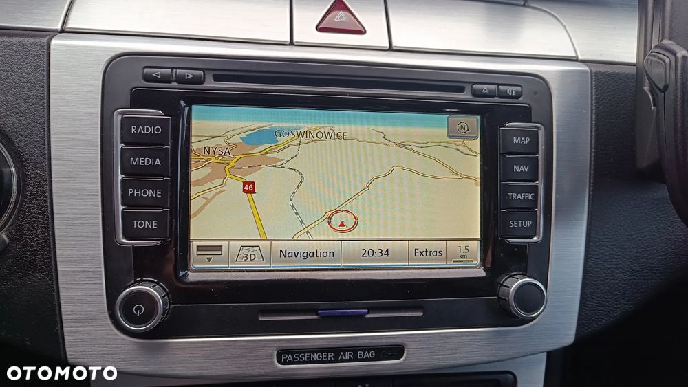 Volkswagen Passat 2.0 TDI Highline - 37