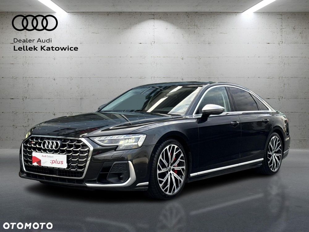 Audi S8 - 3