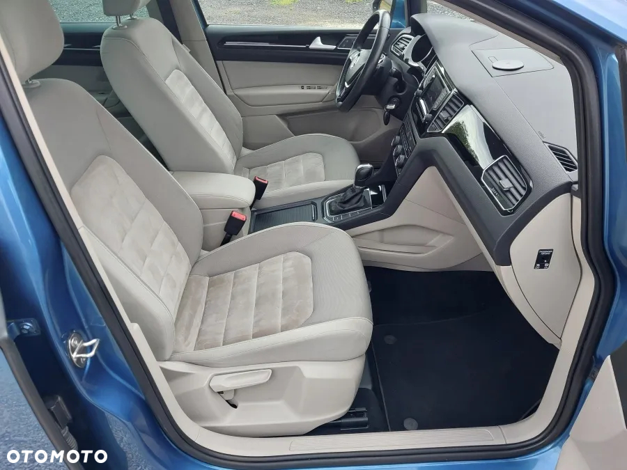 Volkswagen Golf Sportsvan 1.4 TSI (BlueMotion Technology) DSG Highline - 28