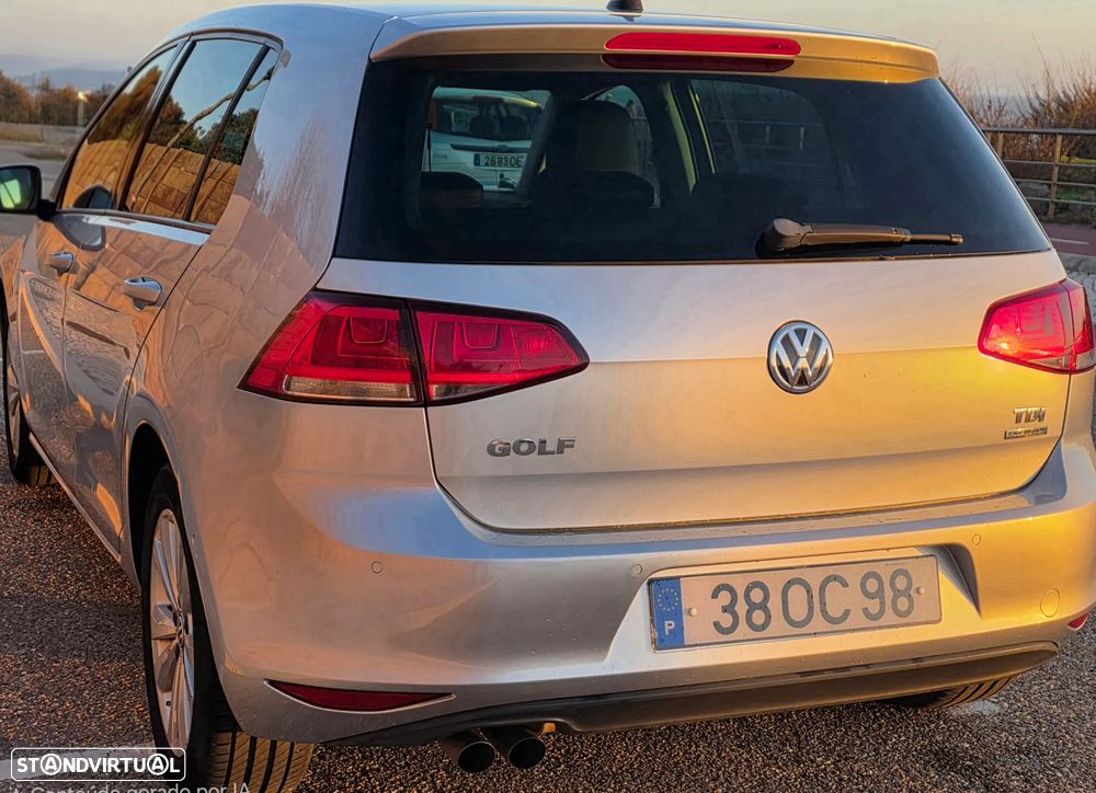 VW Golf 2.0 TDi DPF DSG Highline - 6