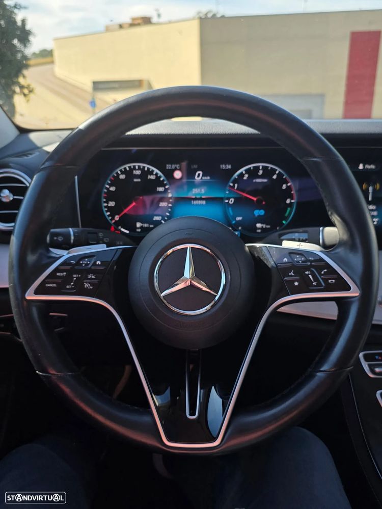 Mercedes-Benz E 300 de Avantgarde - 16