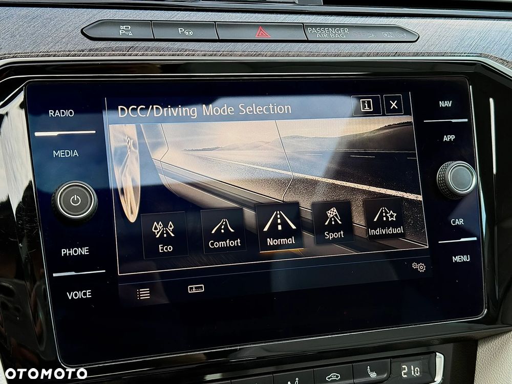 Volkswagen Arteon 2.0 TDI 4Motion SCR Elegance DSG - 24