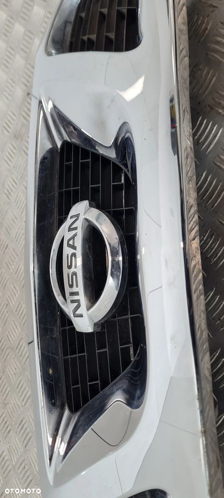 Nissan Terrano II Grill Atrapa - 4