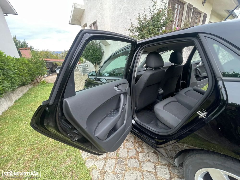 Audi A1 Sportback 1.4 TDI Design - 6