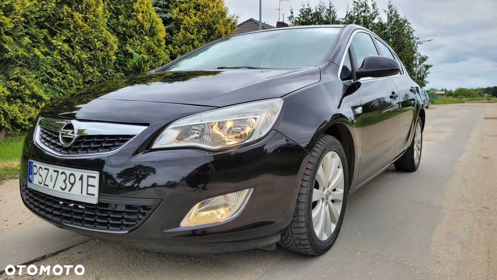 Opel Astra 1.4 Turbo - 2