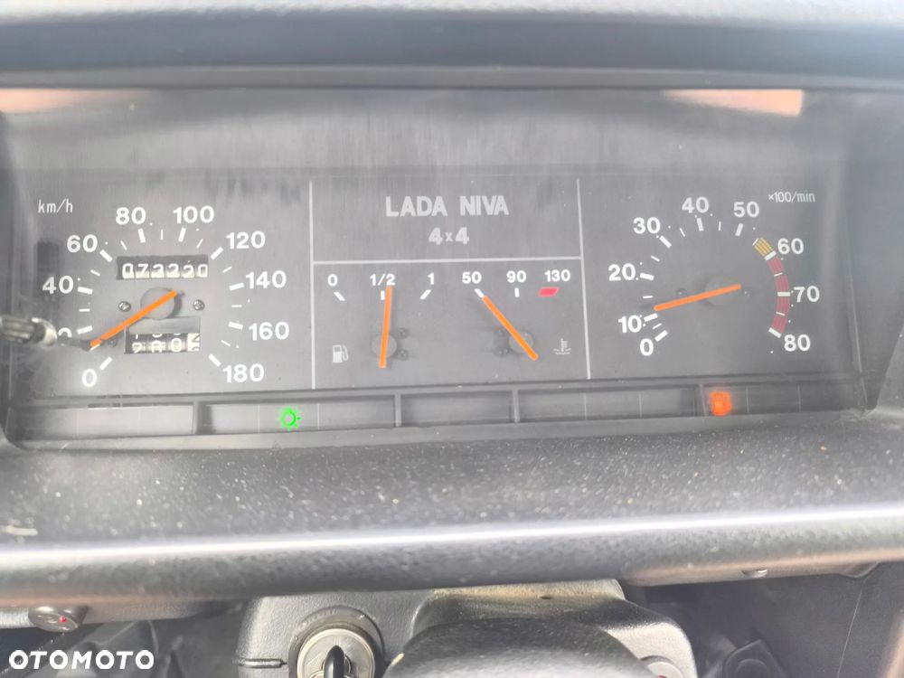 Lada Niva - 9