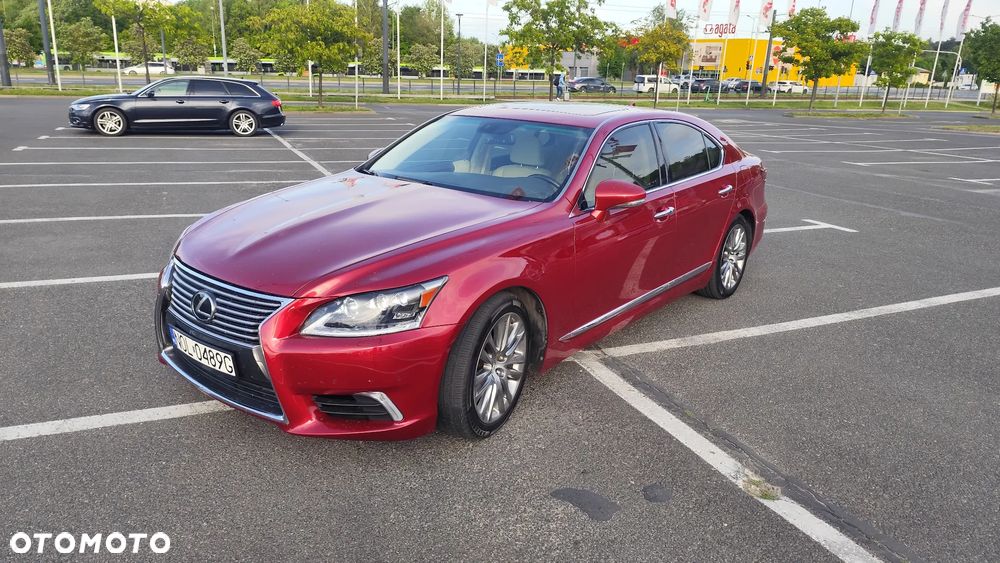 Lexus LS - 5