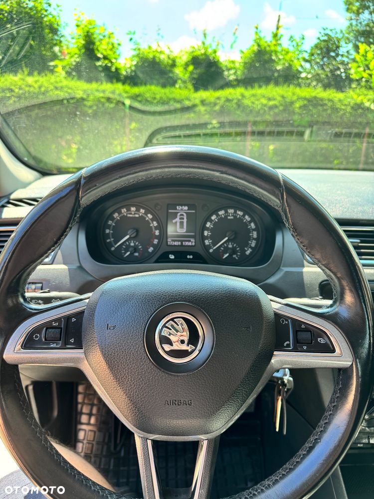 Skoda RAPID 1.6 TDI DSG Ambition - 7