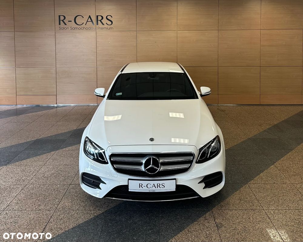 Mercedes-Benz Klasa E 220 d 4-Matic 9G-TRONIC - 3