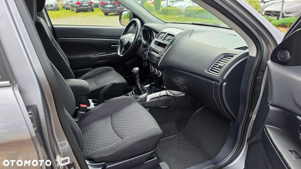 Mitsubishi ASX - 6