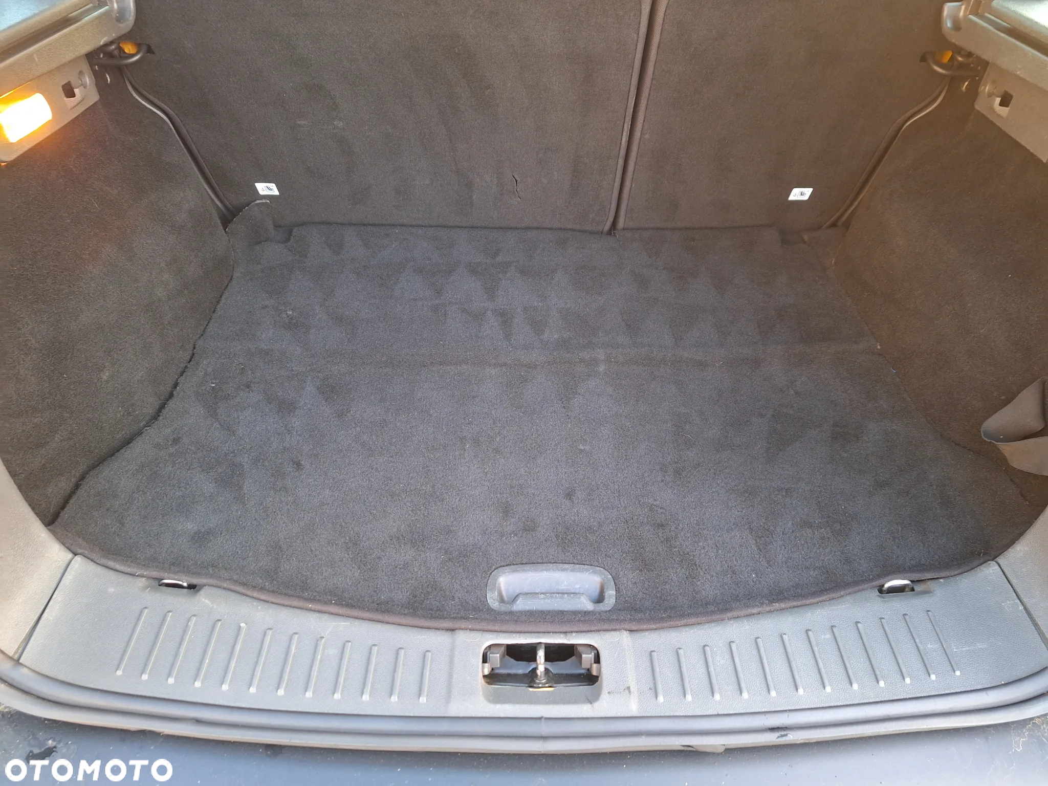 Ford Kuga 2.0 TDCi Titanium S - 32