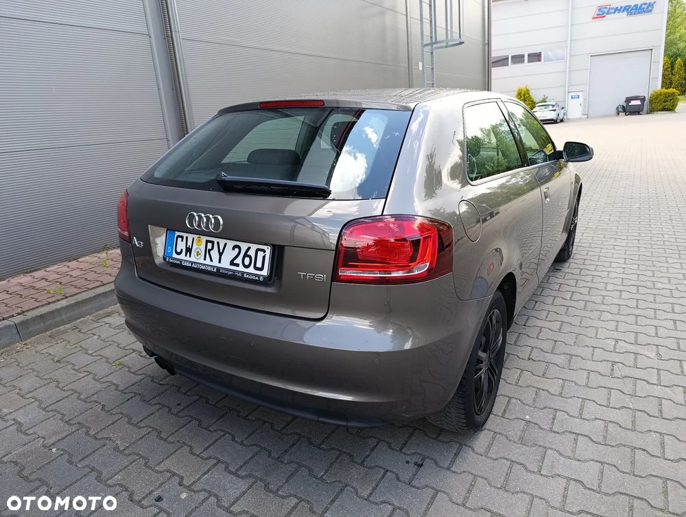 Audi A3 3-drzwiowe 1.4 TFSI Ambiente - 10