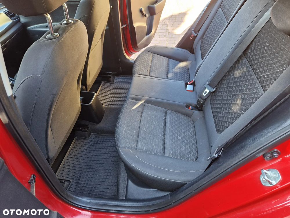 Kia Rio 1.2 M - 14