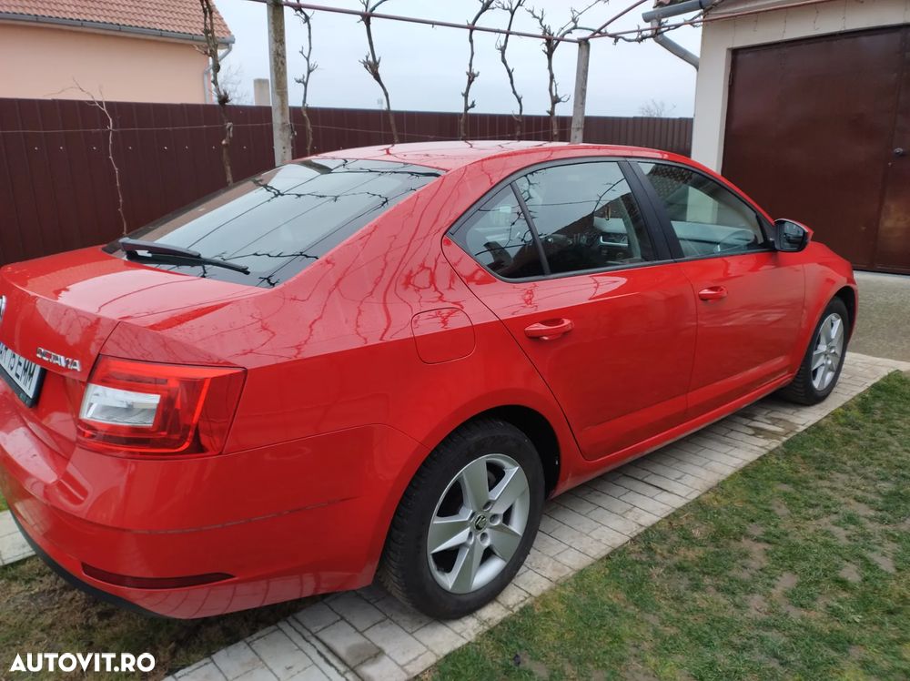 Skoda Octavia 1.6 TDI Active - 13
