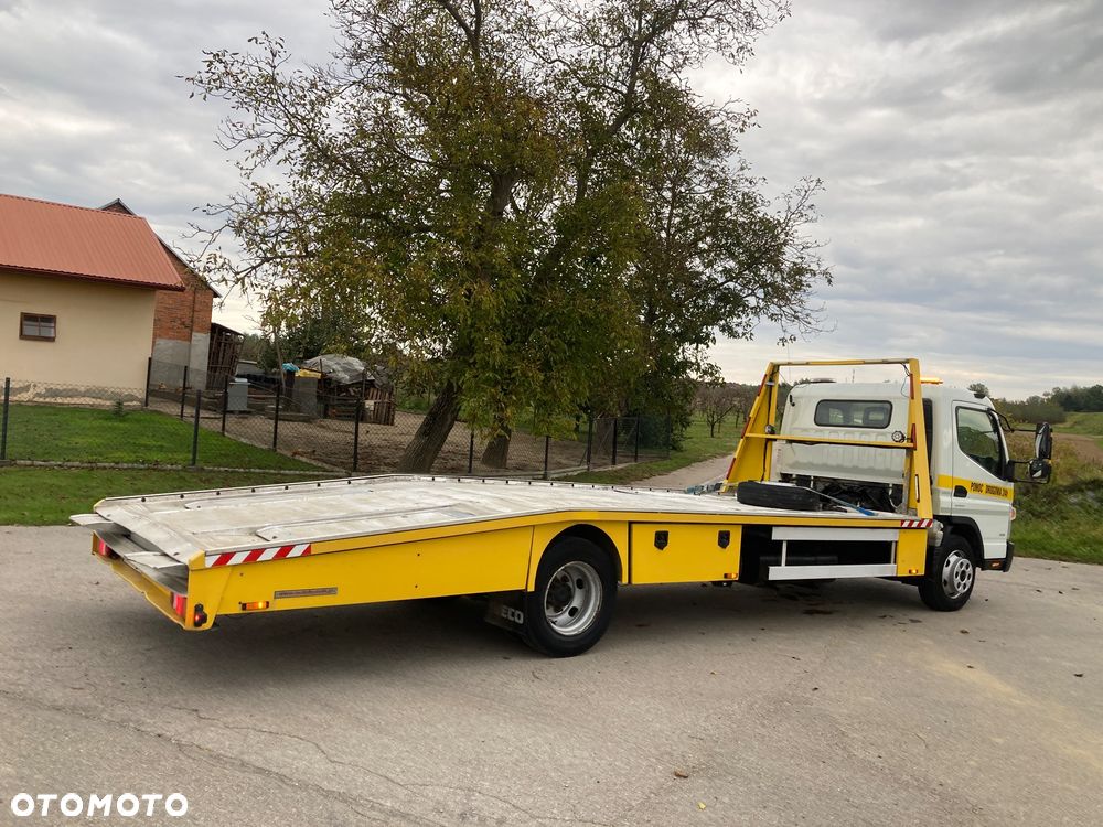 Mitsubishi Canter - 4