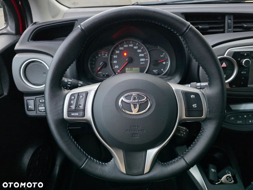 Toyota Yaris - 27