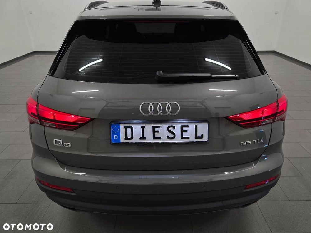 Audi Q3 35 TDI S tronic - 36