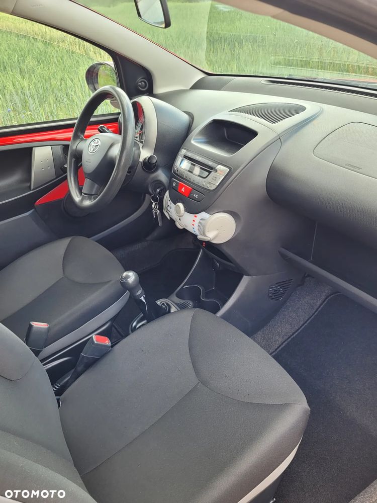 Toyota Aygo Edition - 13