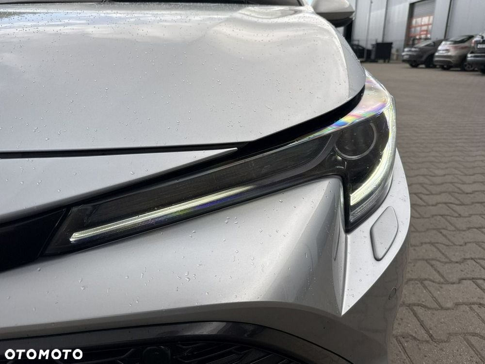 Toyota Corolla - 9