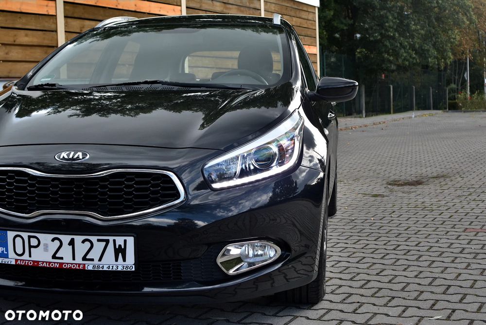 Kia Ceed - 11