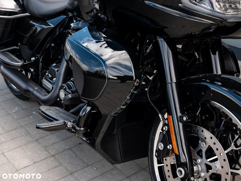 Harley-Davidson Touring Road Glide - 29